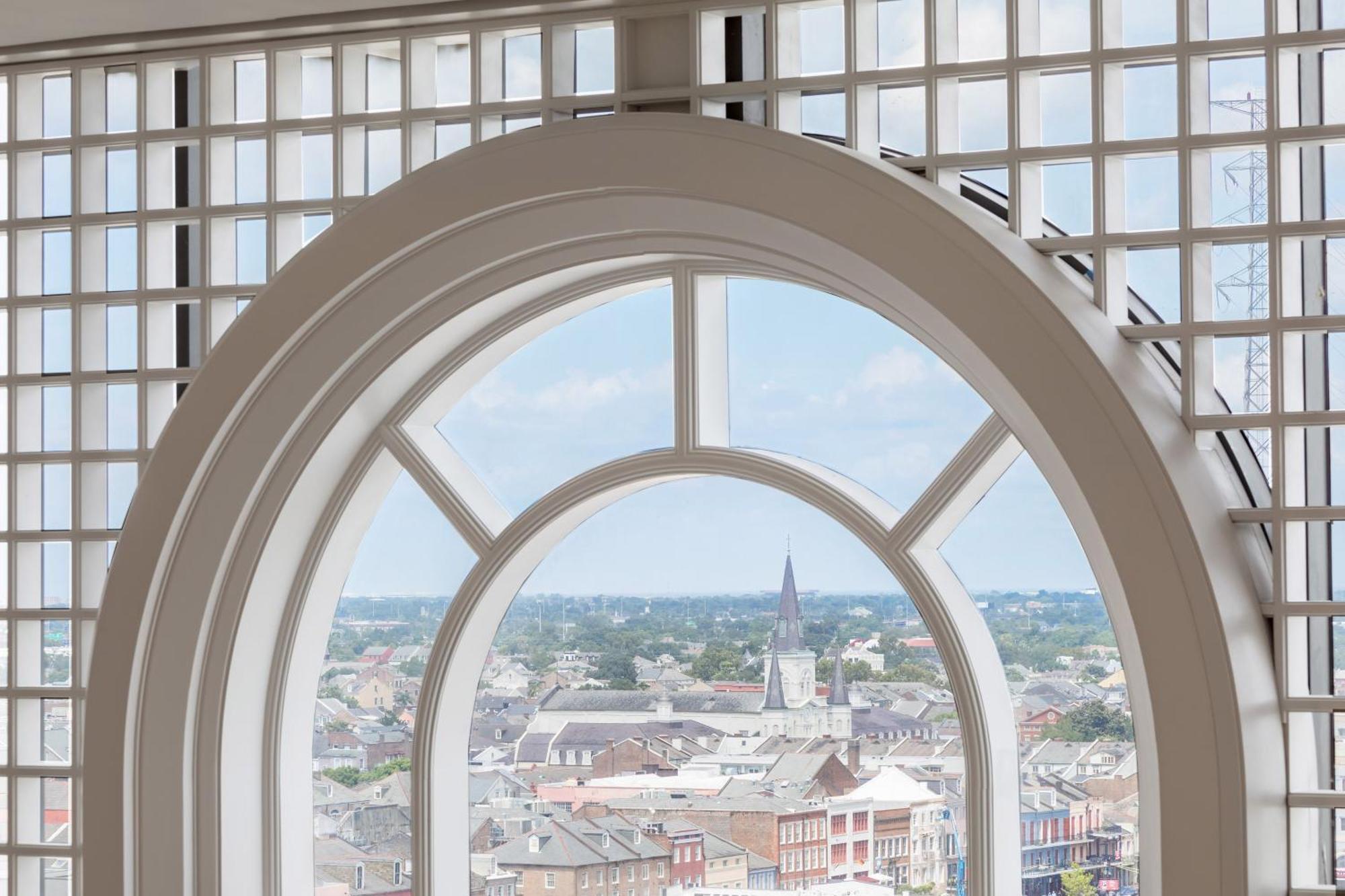 The Westin New Orleans Hotel Exterior photo