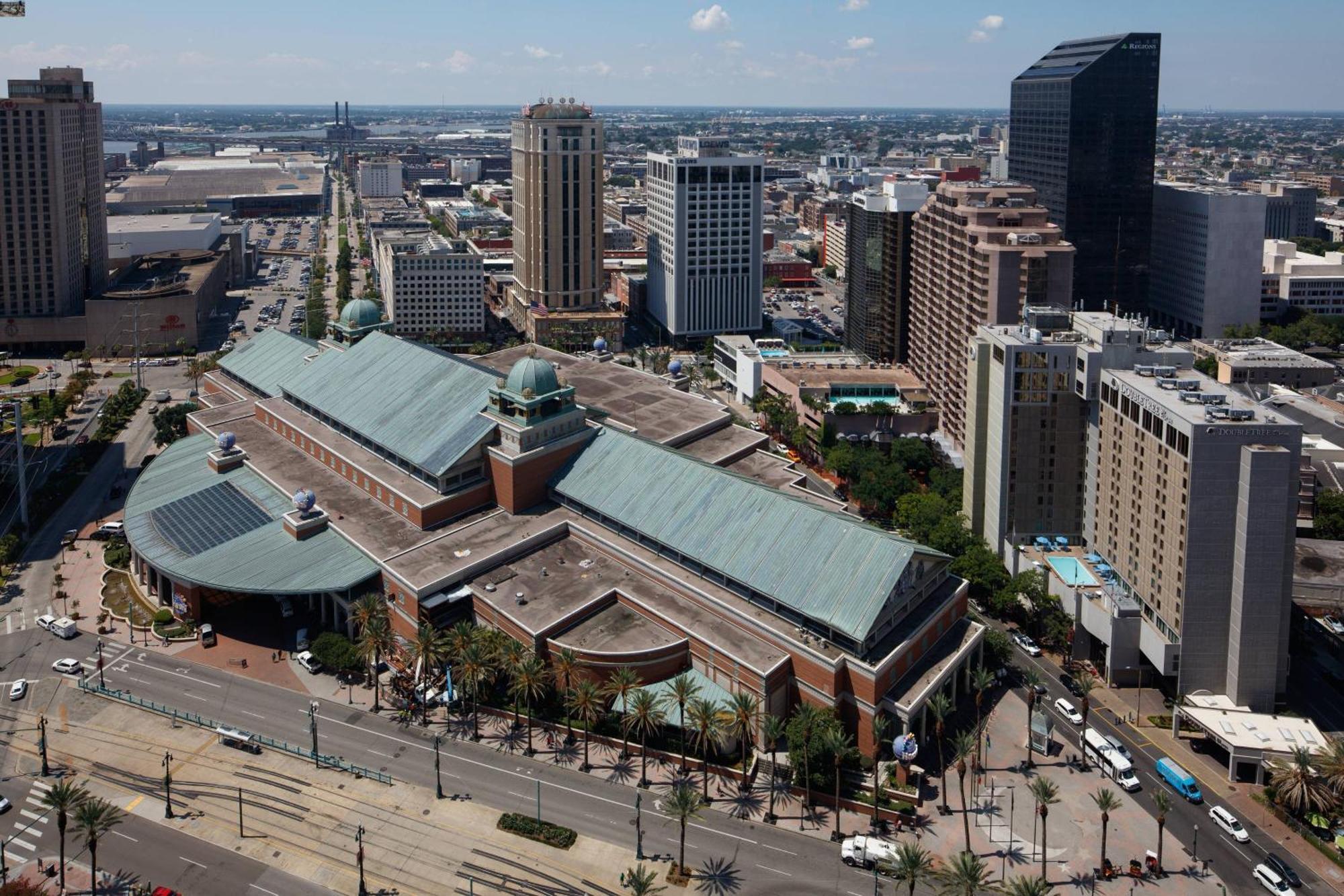 The Westin New Orleans Hotel Exterior photo