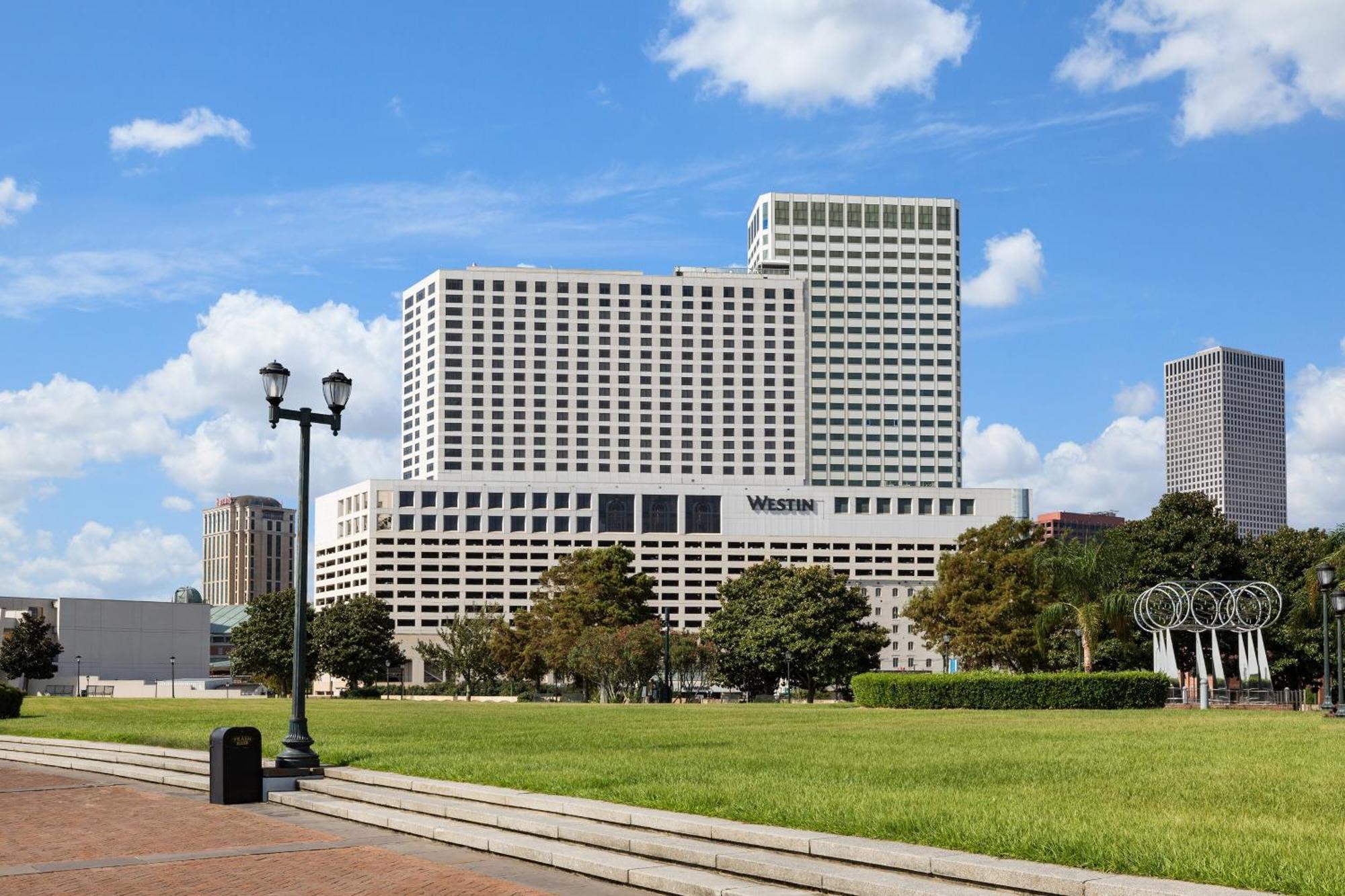 The Westin New Orleans Hotel Exterior photo