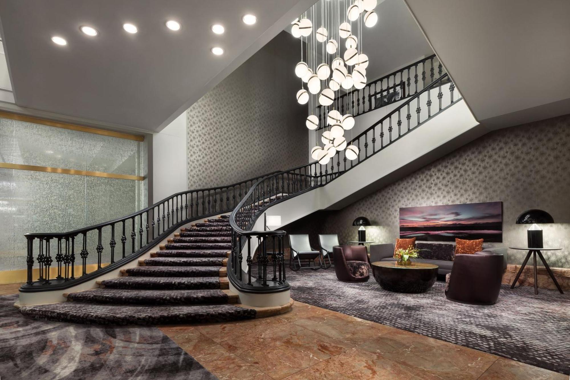 The Westin New Orleans Hotel Exterior photo